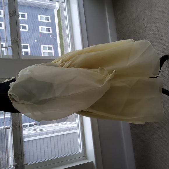 Selkie The Baby Banana Puff Dress - Picture 6 of 16